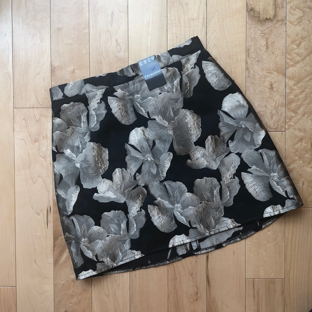 NWT Primark Black Gold Floral A Line Mini Skirt